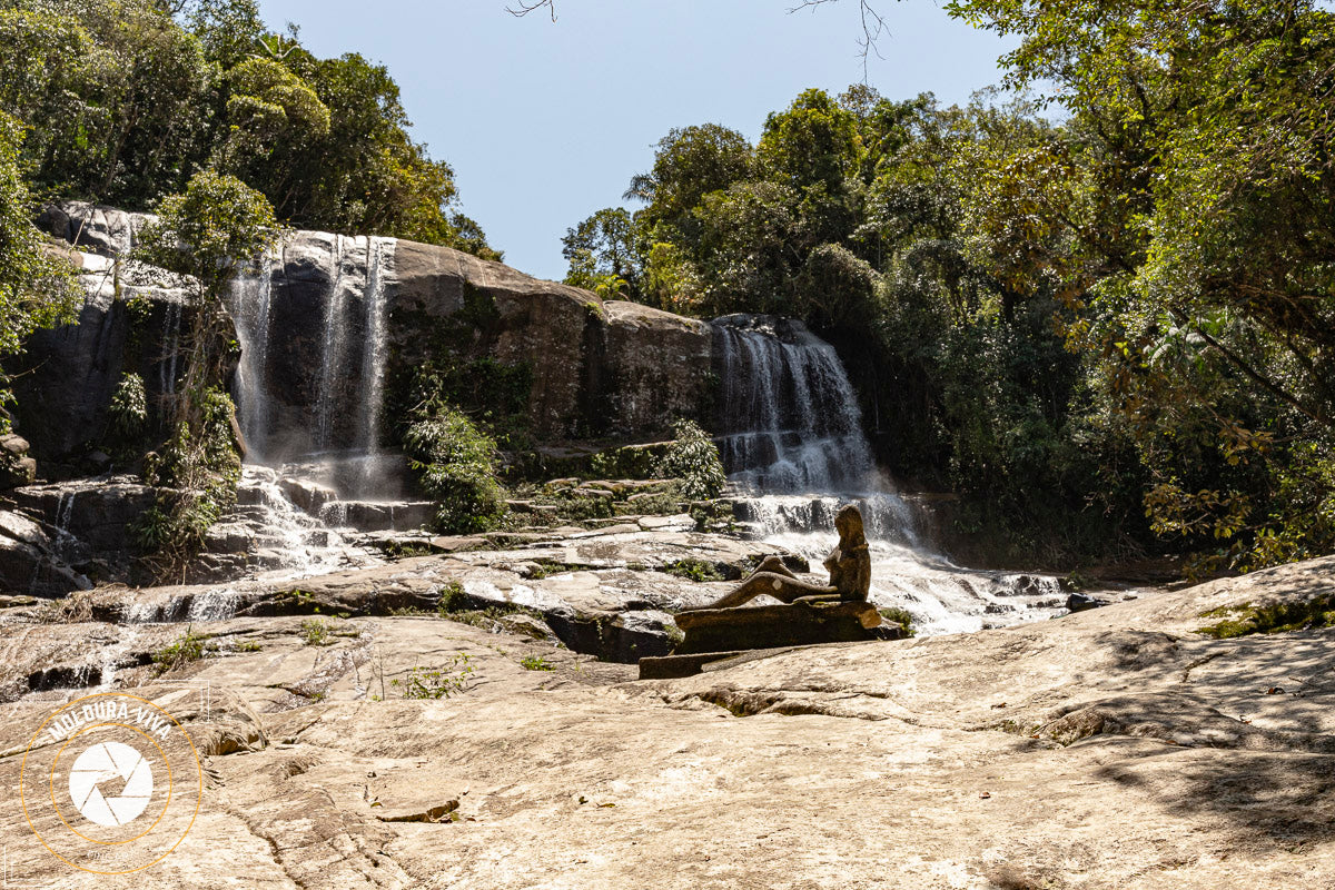 Cachoeira na Rio_Santos - Paraty - RJ