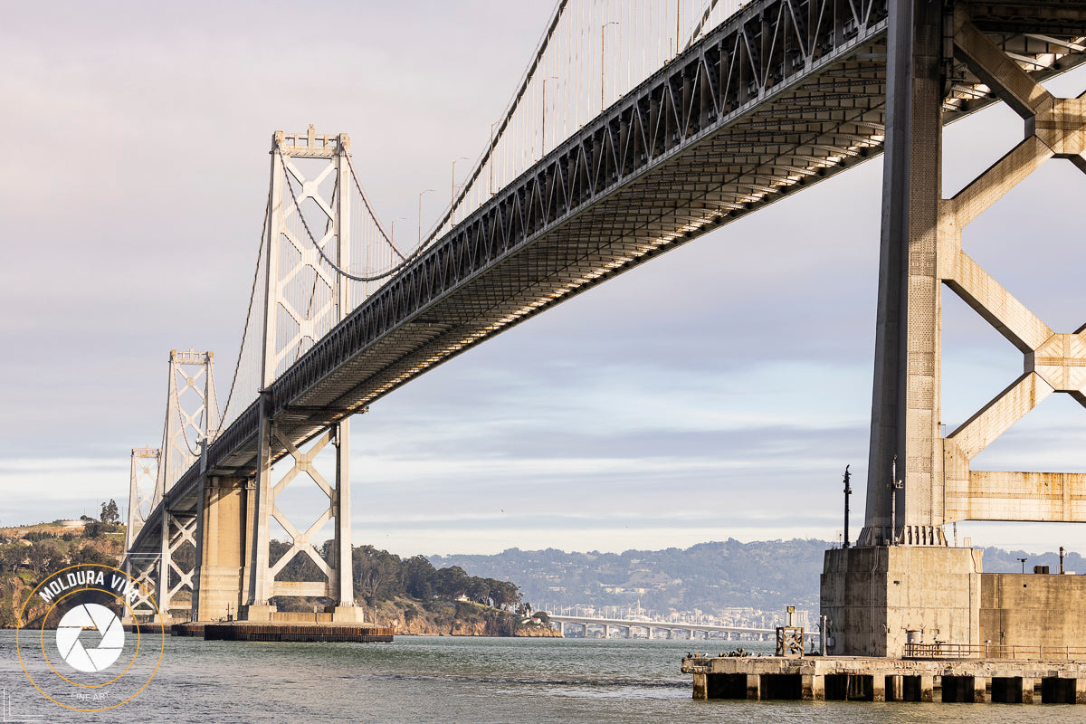 Versão 4 da Ponte San Francisco-Oakland Bay - CA