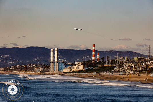 Decolagem na área industrial de Los Angeles