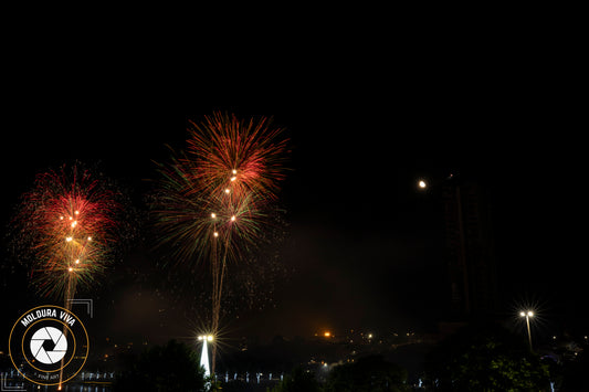 Fogos de Fim de Ano - Versão 4 de Lago Central de Guarapuava -PR