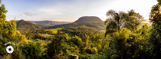 Versão 2 Panorâmica de Nascer do Sol no Morro do Chapéu - PR