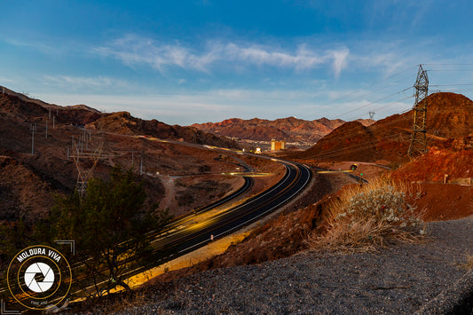 Amanhecer na Rodovia que liga Nevada e Arizona