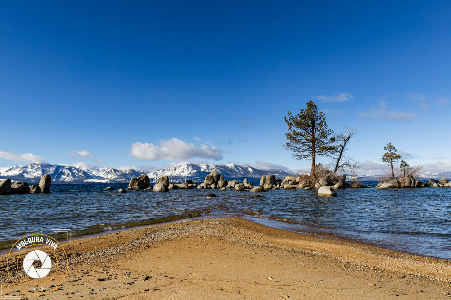 Versão 2 de Paisagens de Lago Tahoe e Montanhas - EUA