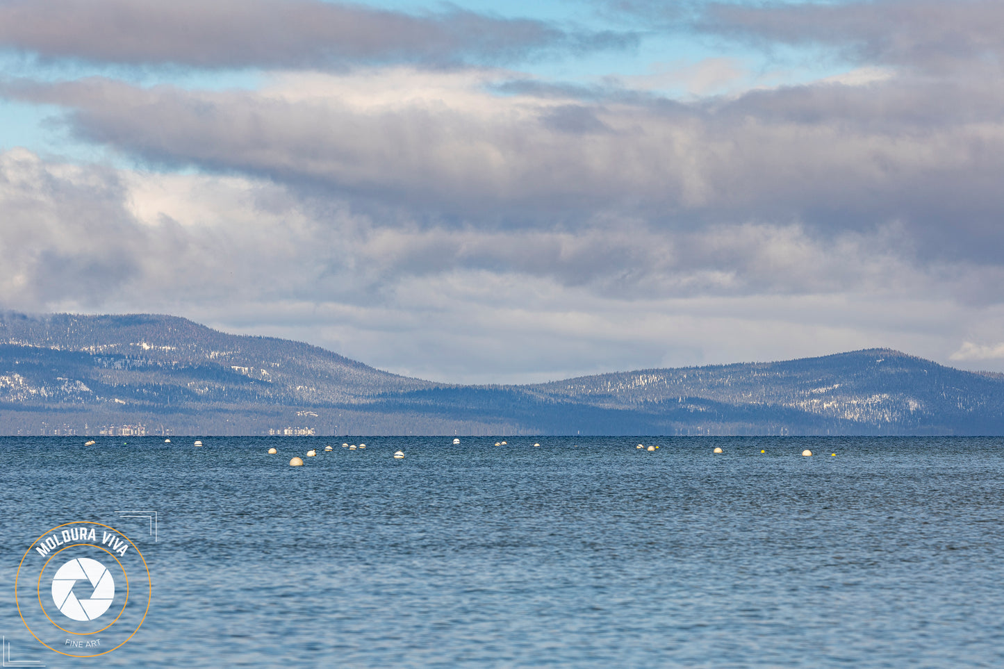 Versão 10 de Paisagens de Lago Tahoe e Montanhas - EUA